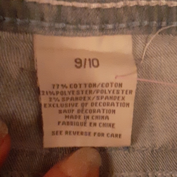 Shorts - Picture 8 of 8